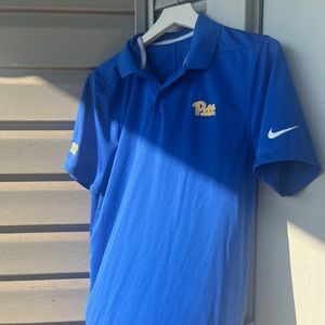 Basically brand new - only worn once or twice. Nike brand with pitt logo